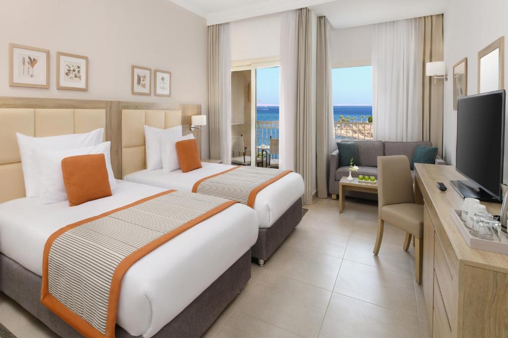 12 Jaz Casa Del Mar Beach