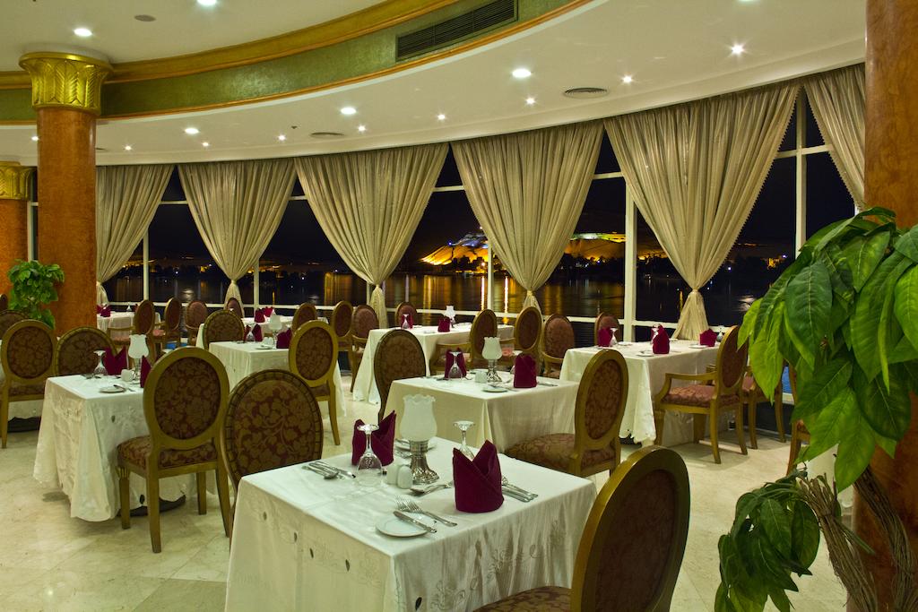 12tolip aswan