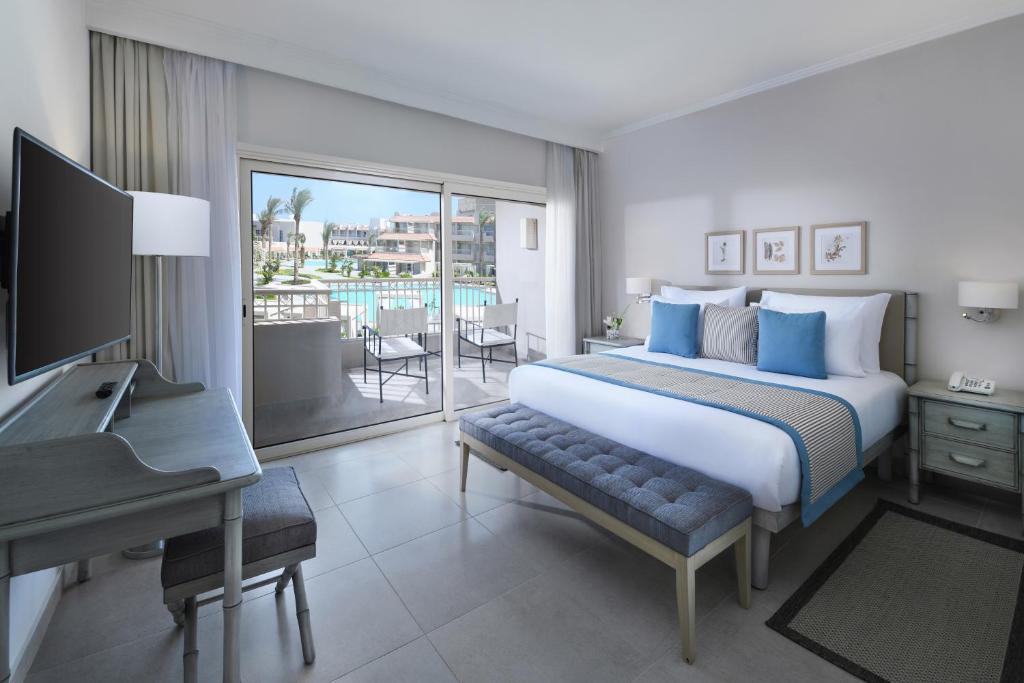 23 Jaz Casa Del Mar Beach