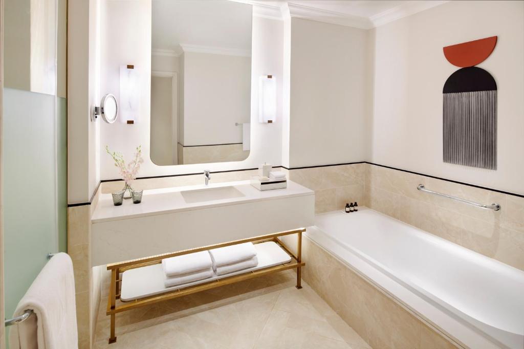 25Address Marassi