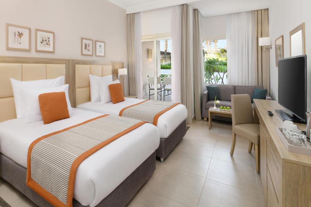 25 Jaz Casa Del Mar Beach