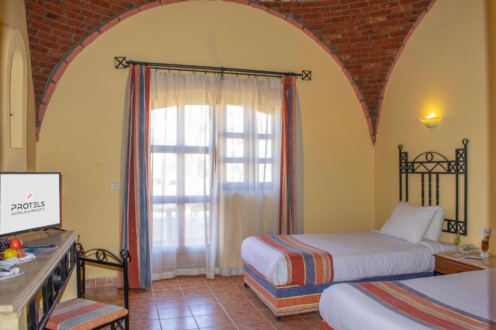 بروتيلز كريستال بيتش ريزورت مرسى علم - Protels Crystal Beach Resort Marsa Alam