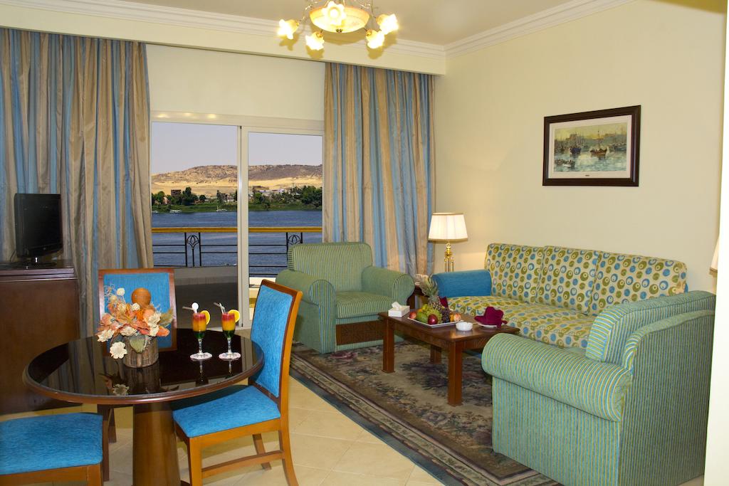 6tolip aswan